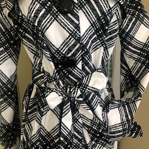 Luii Short Trench Coat Jacket Black White Plaid Size Large - Picture 8 of 12